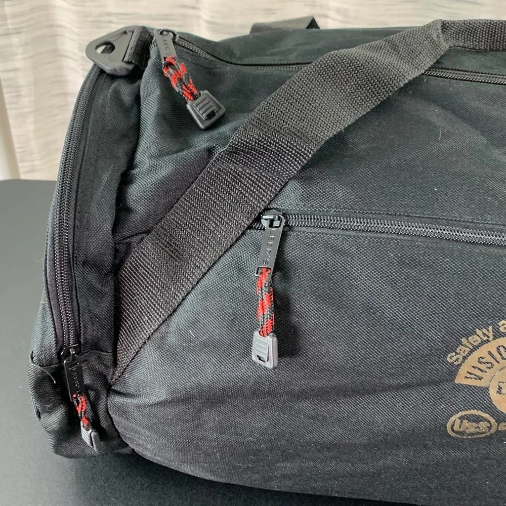 Leed’s Black Men's Duffle Bag